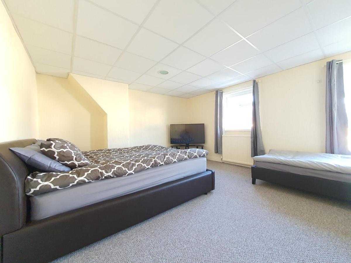 Dysa Crystal House Villa Blackpool Exterior photo